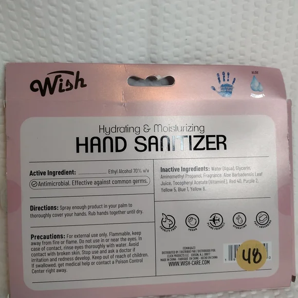 Wish Hand Sanitizer Duo - Dragonfruit & Jasmine, Golden Citrus With 8 Charms - Picture 3 of 3